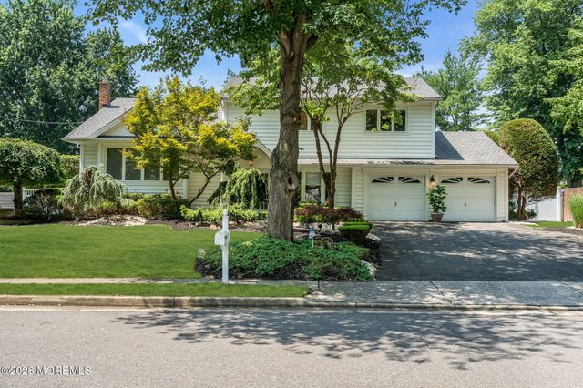 12 Memorial Road, Marlboro, NJ 07746