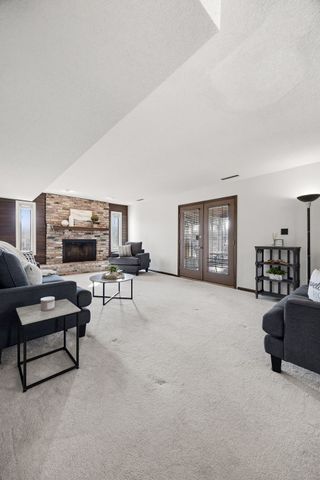 3015 Circle Hill Court NE, Cedar Rapids, IA 52402