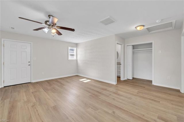 3857 Krick ST, Norfolk, VA 23513