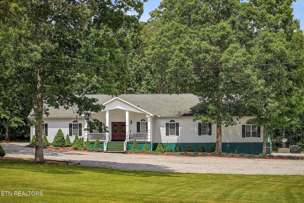67 Woodlands Court-Lot 60 Court, Crossville, TN 38571