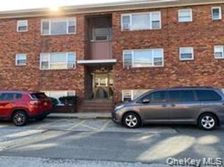 400 N N. Corona Avenue B1, Valley Stream, NY 11580