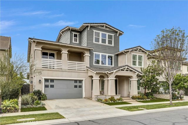 74 Iluna, Irvine, CA 92618
