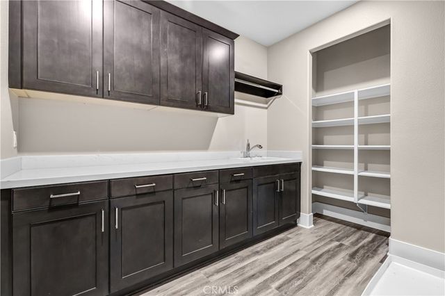 74 Iluna, Irvine, CA 92618