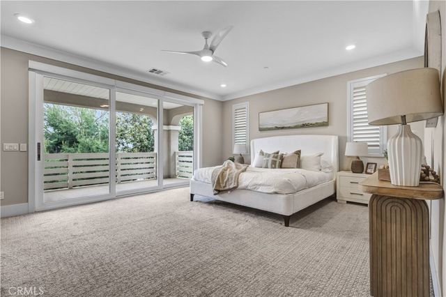 74 Iluna, Irvine, CA 92618