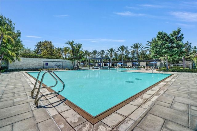 74 Iluna, Irvine, CA 92618