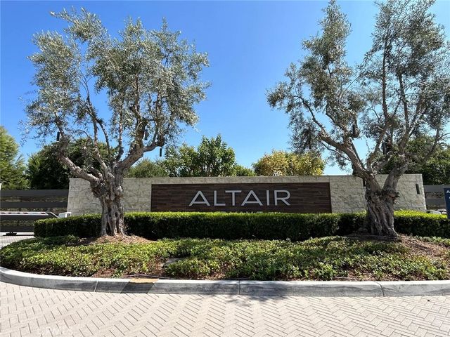74 Iluna, Irvine, CA 92618