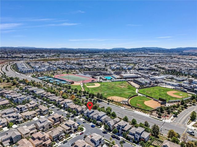 74 Iluna, Irvine, CA 92618