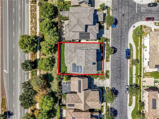 74 Iluna, Irvine, CA 92618