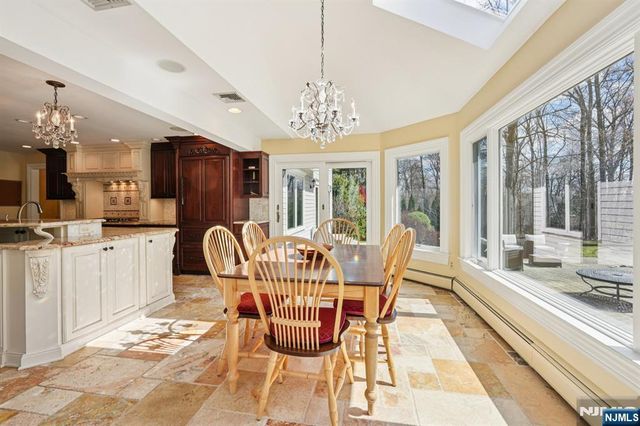 416 Devonshire Drive, Franklin Lakes, NJ 07417