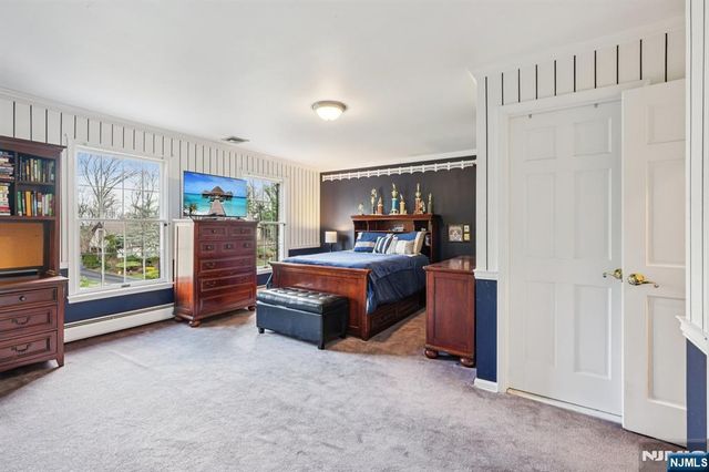 416 Devonshire Drive, Franklin Lakes, NJ 07417
