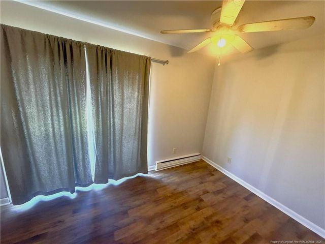 2101 Decor Street, Fayetteville, NC 28304