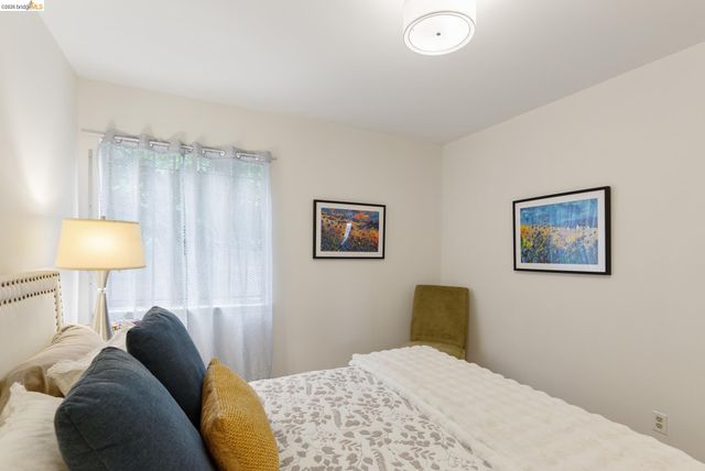 1825 Highland Pl 1827, Berkeley, CA 94709