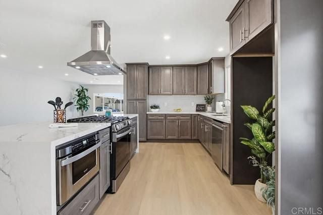 7320 San Bartolo St 217, Carlsbad, CA 92011