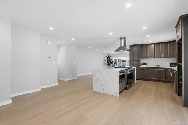 7320 San Bartolo St 217, Carlsbad, CA 92011