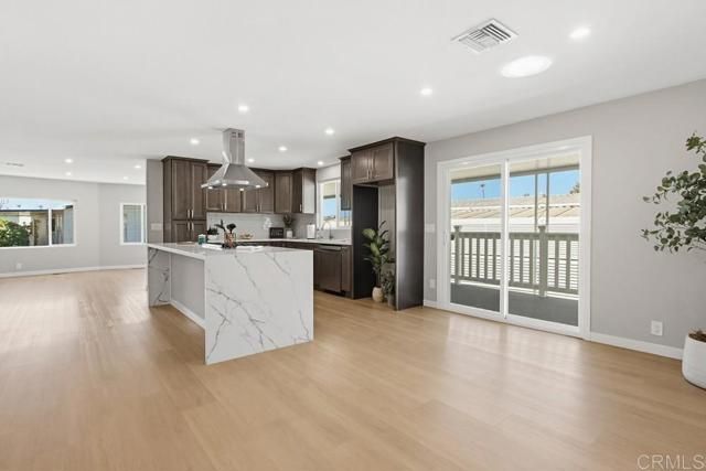 7320 San Bartolo St 217, Carlsbad, CA 92011