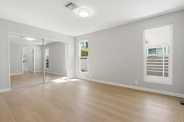 7320 San Bartolo St 217, Carlsbad, CA 92011