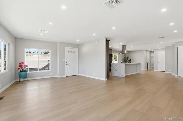 7320 San Bartolo St 217, Carlsbad, CA 92011