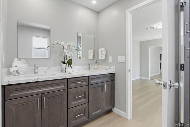 7320 San Bartolo St 217, Carlsbad, CA 92011