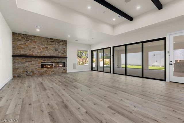 275 Doobie, Las Vegas, NV 89183