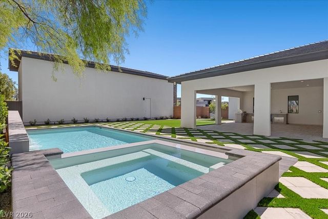 275 Doobie, Las Vegas, NV 89183