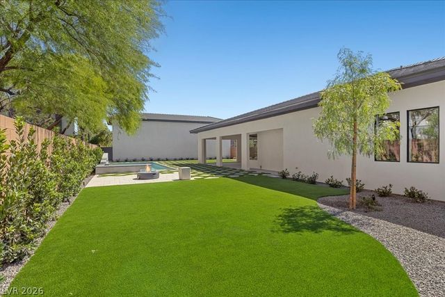 275 Doobie, Las Vegas, NV 89183