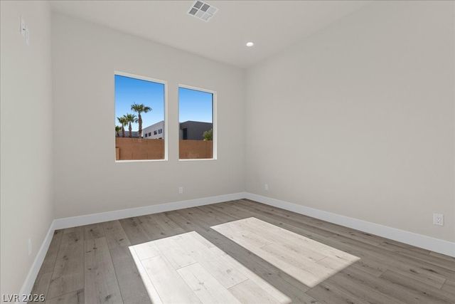 275 Doobie, Las Vegas, NV 89183