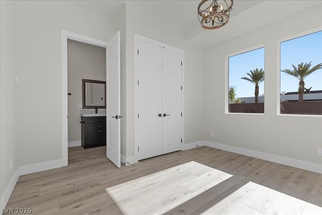 275 Doobie, Las Vegas, NV 89183