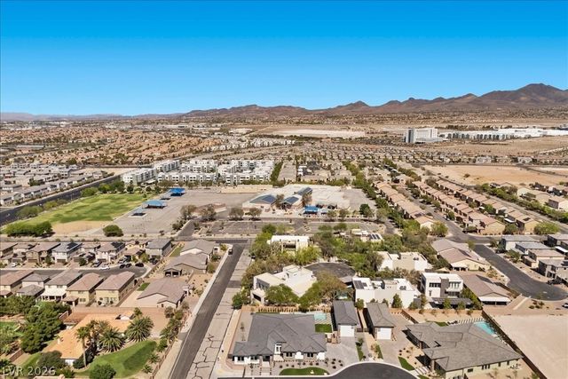 275 Doobie, Las Vegas, NV 89183