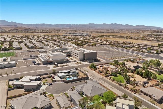 275 Doobie, Las Vegas, NV 89183