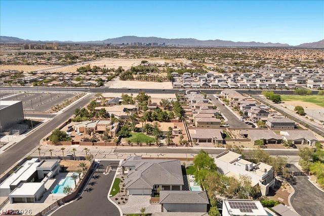 275 Doobie, Las Vegas, NV 89183