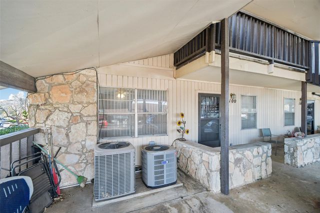 1214 Hi Stirrup 100, Horseshoe Bay, TX 78657