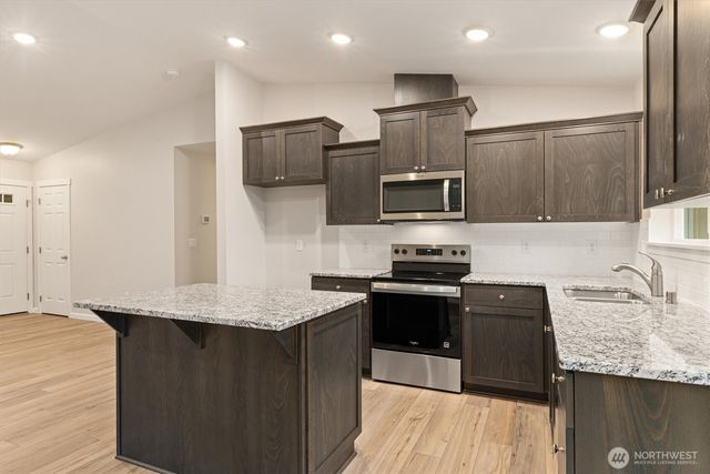 10510 Woods Lake Road, Monroe, WA 98272