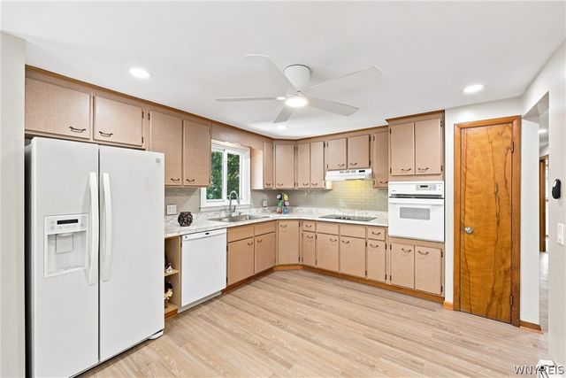 35 Tomcyn Drive, Amherst, NY 14221