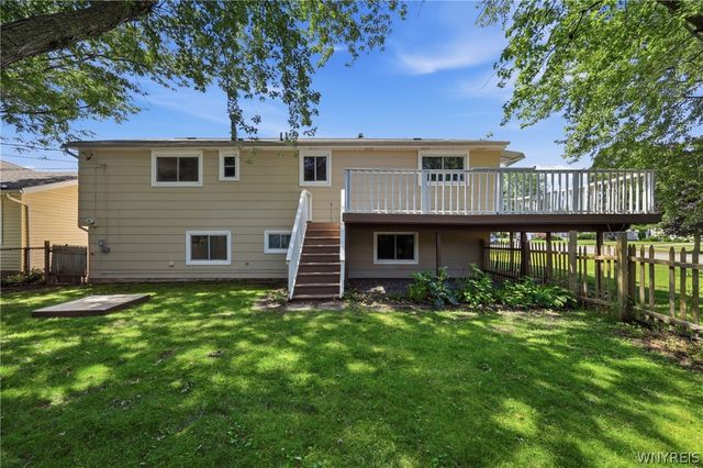 35 Tomcyn Drive, Amherst, NY 14221
