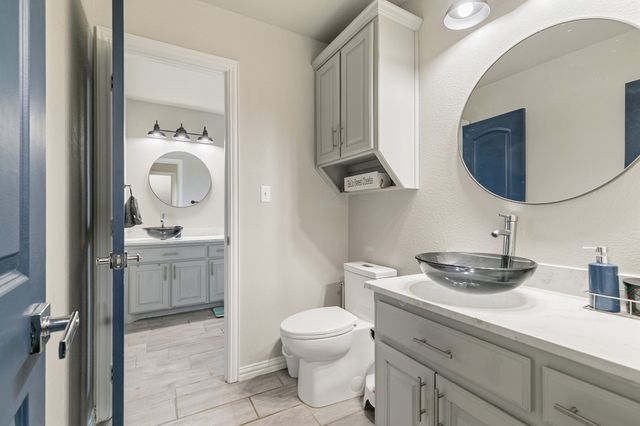 1103 Vintage Avenue, Gainesville, TX 76240