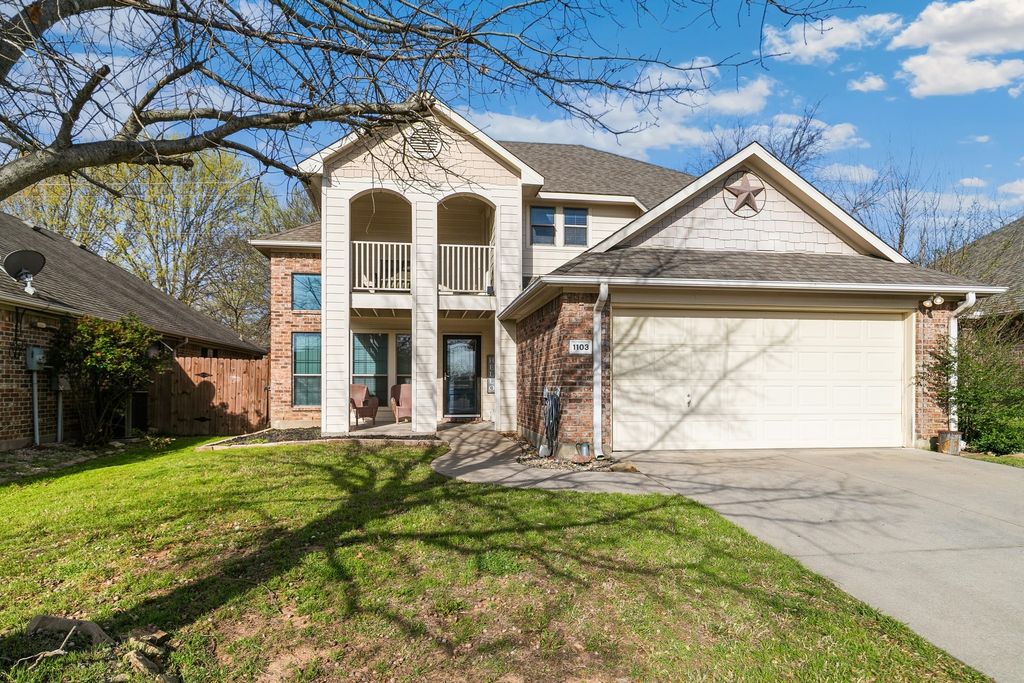 1103 Vintage Avenue, Gainesville, TX 76240