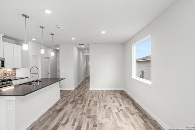 771 Fort Leonard, San Antonio, TX 78245