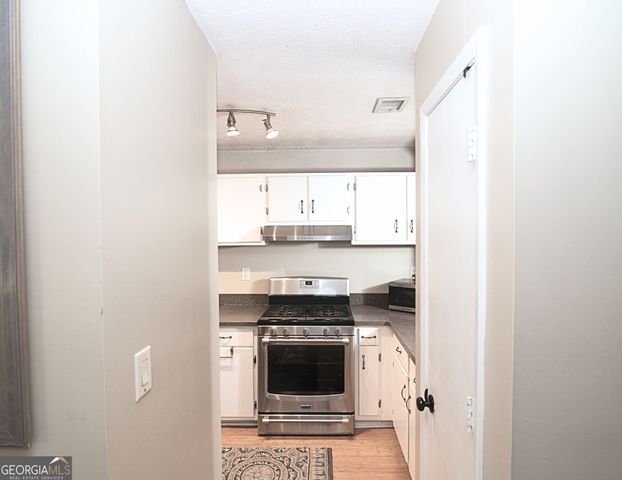 1509 WOODCLIFF Drive, Sandy Springs, GA 30350