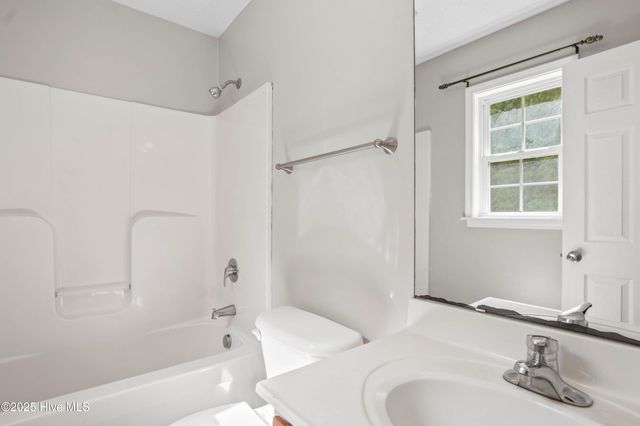 118 Goldie Lane, Beulaville, NC 28518