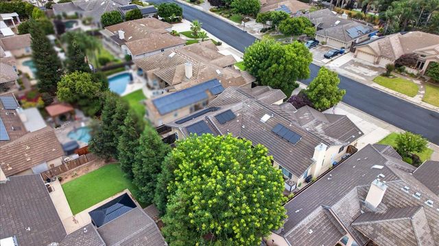 2831 Indianapolis Avenue, Clovis, CA 93611