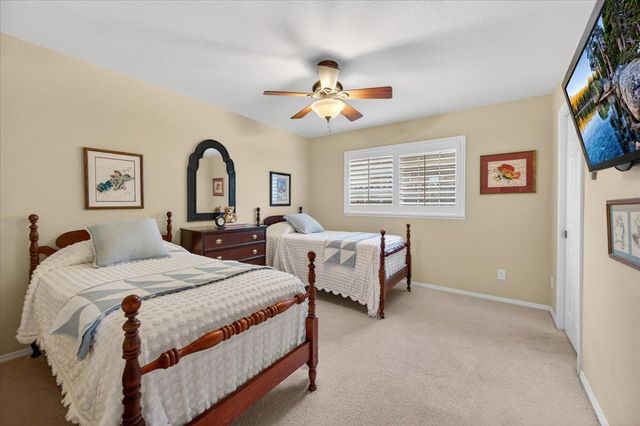 2831 Indianapolis Avenue, Clovis, CA 93611