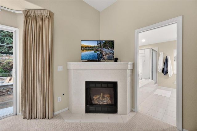 2831 Indianapolis Avenue, Clovis, CA 93611