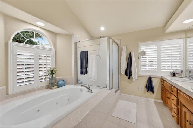 2831 Indianapolis Avenue, Clovis, CA 93611