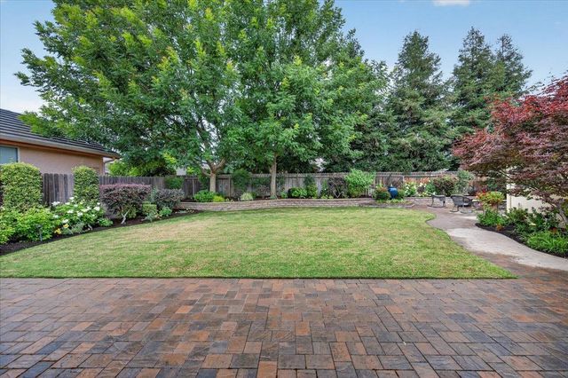 2831 Indianapolis Avenue, Clovis, CA 93611