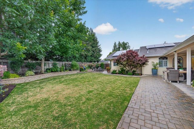 2831 Indianapolis Avenue, Clovis, CA 93611