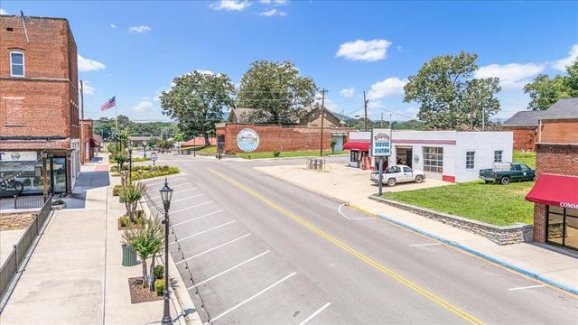 403 Hoffman Avenue, Bridgeport, AL 35740