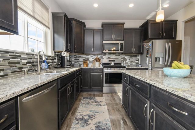 3513 Olde Howell ROAD, Waukesha, WI 53188