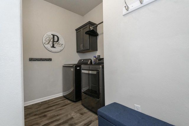 3513 Olde Howell ROAD, Waukesha, WI 53188