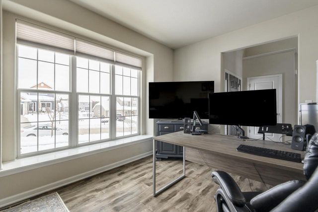 3513 Olde Howell ROAD, Waukesha, WI 53188