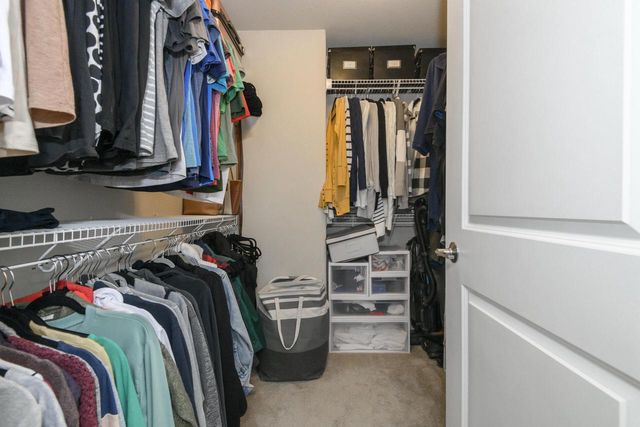 3513 Olde Howell ROAD, Waukesha, WI 53188